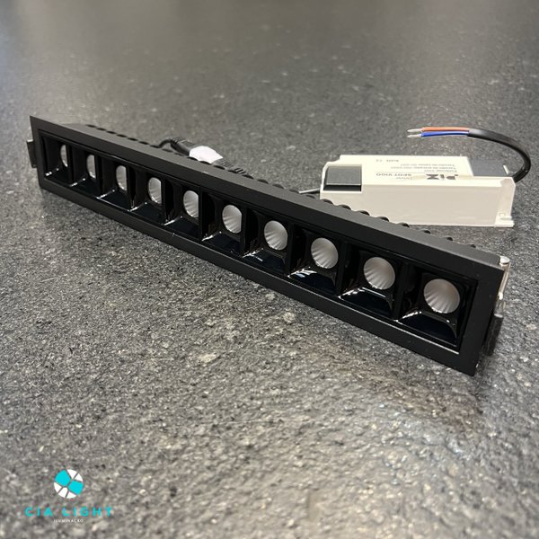Spot LED Vigo Retangular 30° IRC 90 2700K 20W - Pix Iluminação