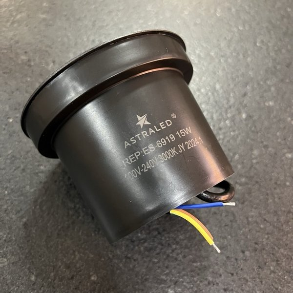 Embutido de Solo Felis LED 3000k Bivolt IP65 15W Ø12x8,7cm